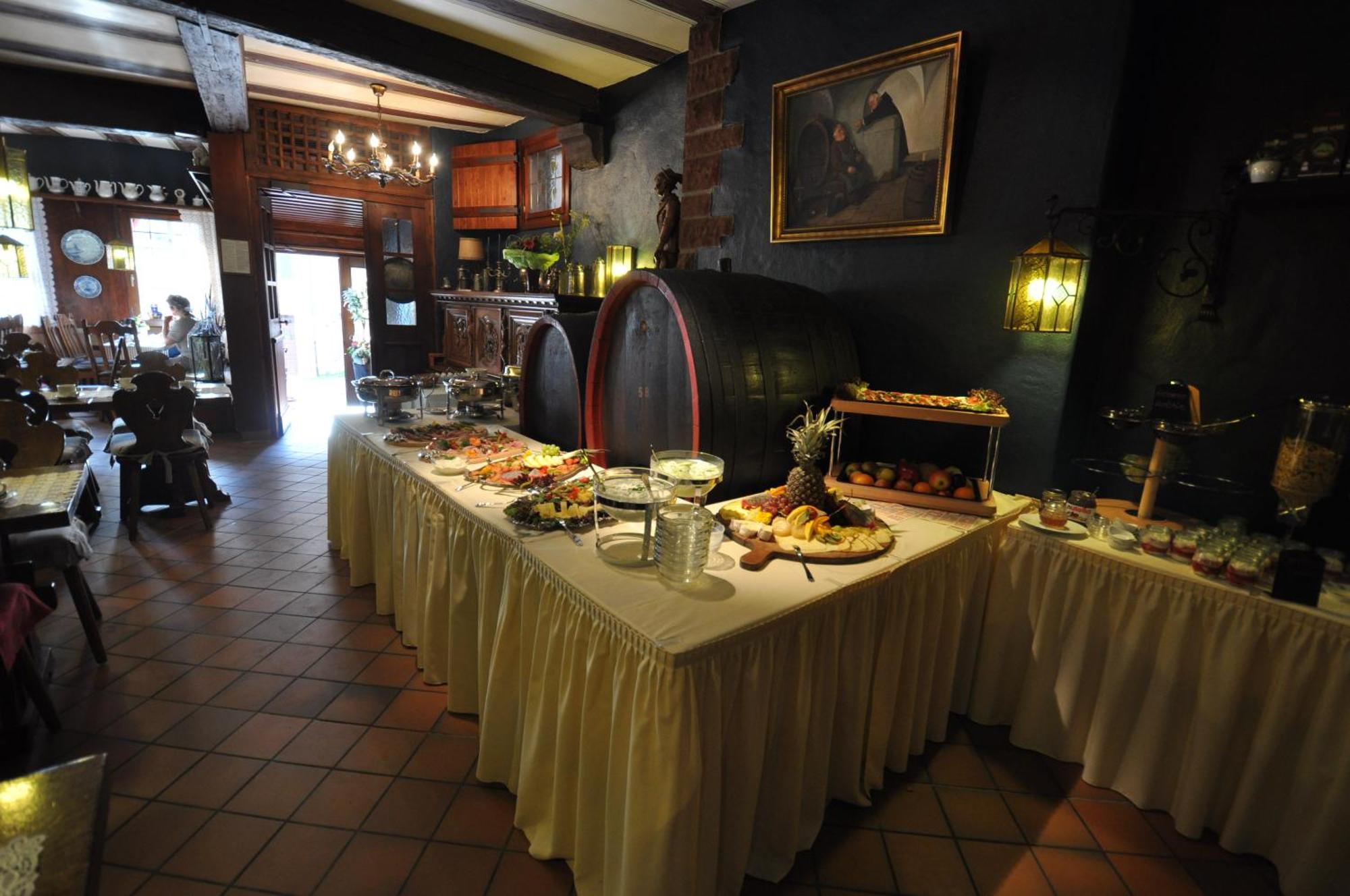 Hotel Schmuckkaestchen Милтенберг Екстериор снимка