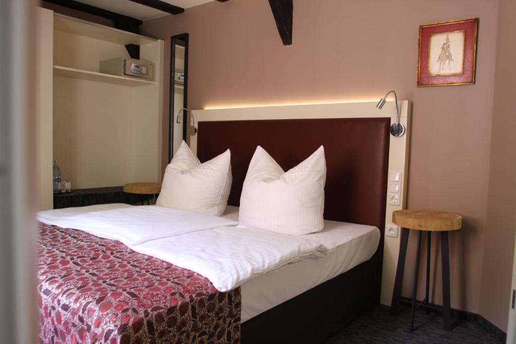 Hotel Schmuckkaestchen Милтенберг Стая снимка