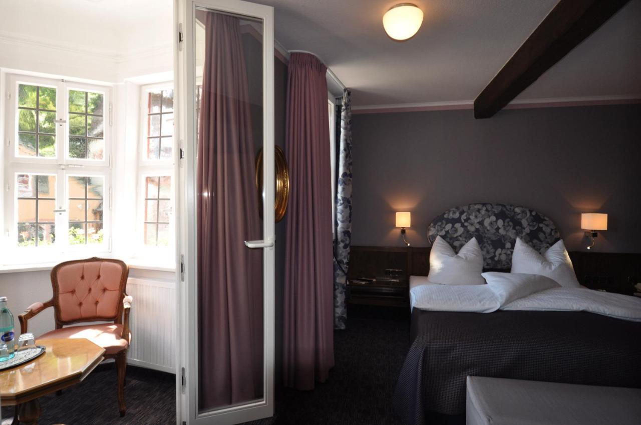 Hotel Schmuckkaestchen Милтенберг Стая снимка